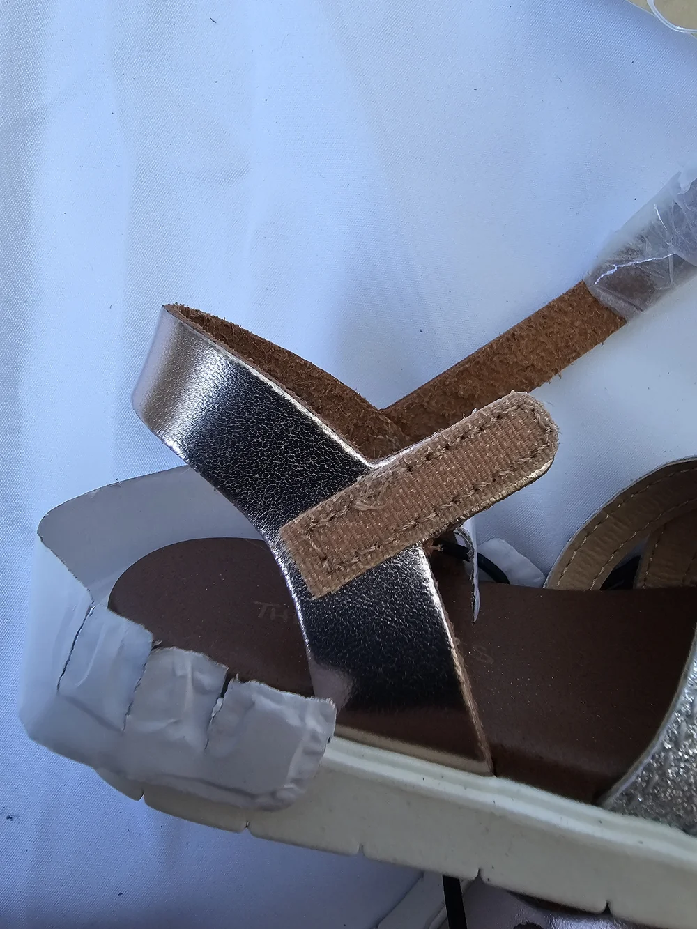 NWT Thereabouts Lil Lila Glitter Sandals - Toddler Size 6M - Rose Gold Multi